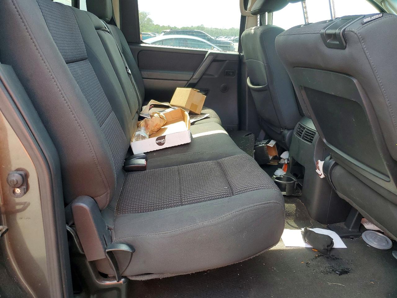 2010 Nissan TITAN VIN 1N6BA0ED3AN305205 photo 10