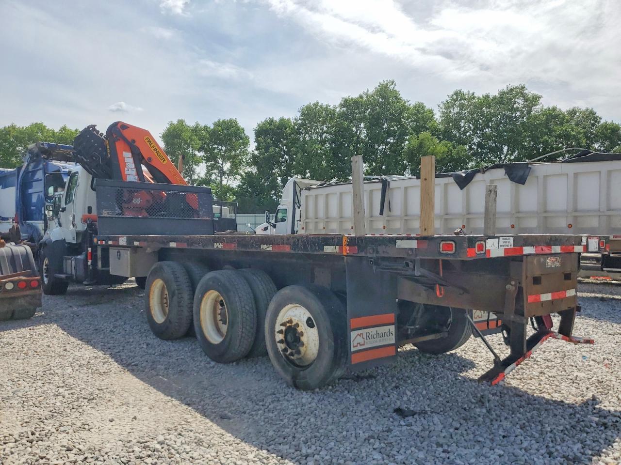 2015 FREIGHTLINER All other VIN 3ALHG5CY5FDGN2214 photo 3