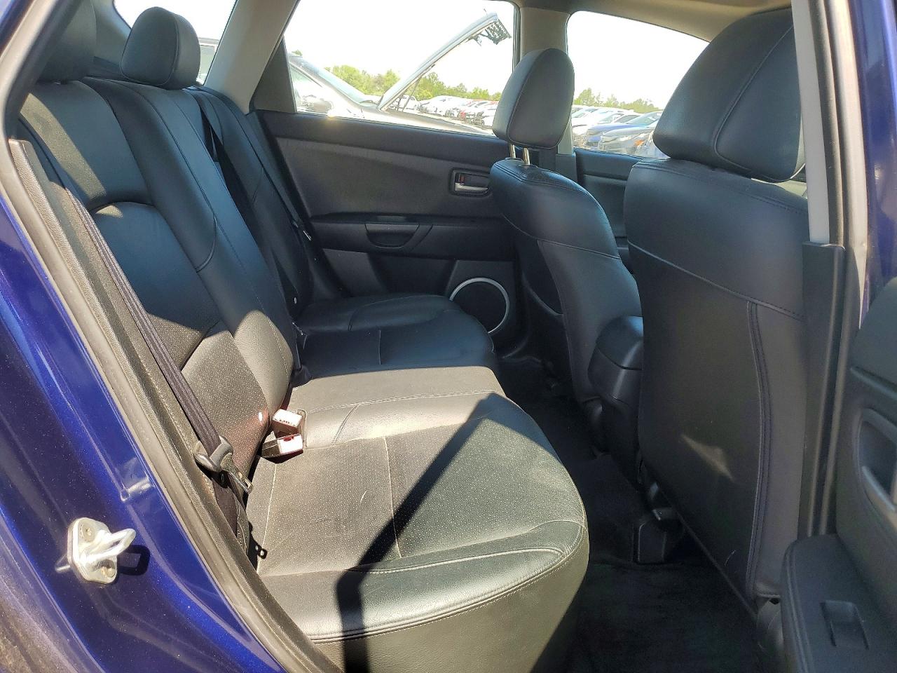 2004 Mazda Mazda3 VIN JM1BK143641150613 photo 10