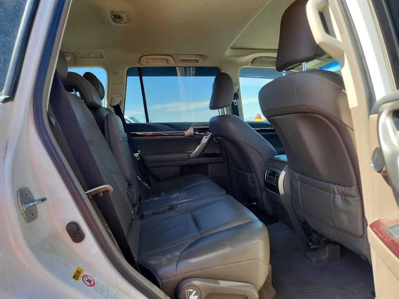 2019 Lexus Gx VIN JTJJM7FX4K5220198 photo 11
