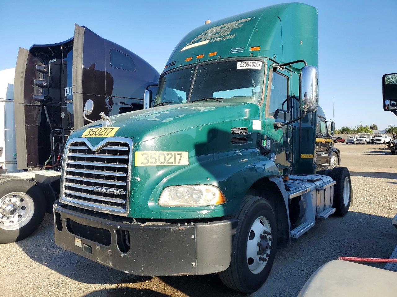 2016 MACK All other VIN 1M1AW01X5GM008452 photo 2