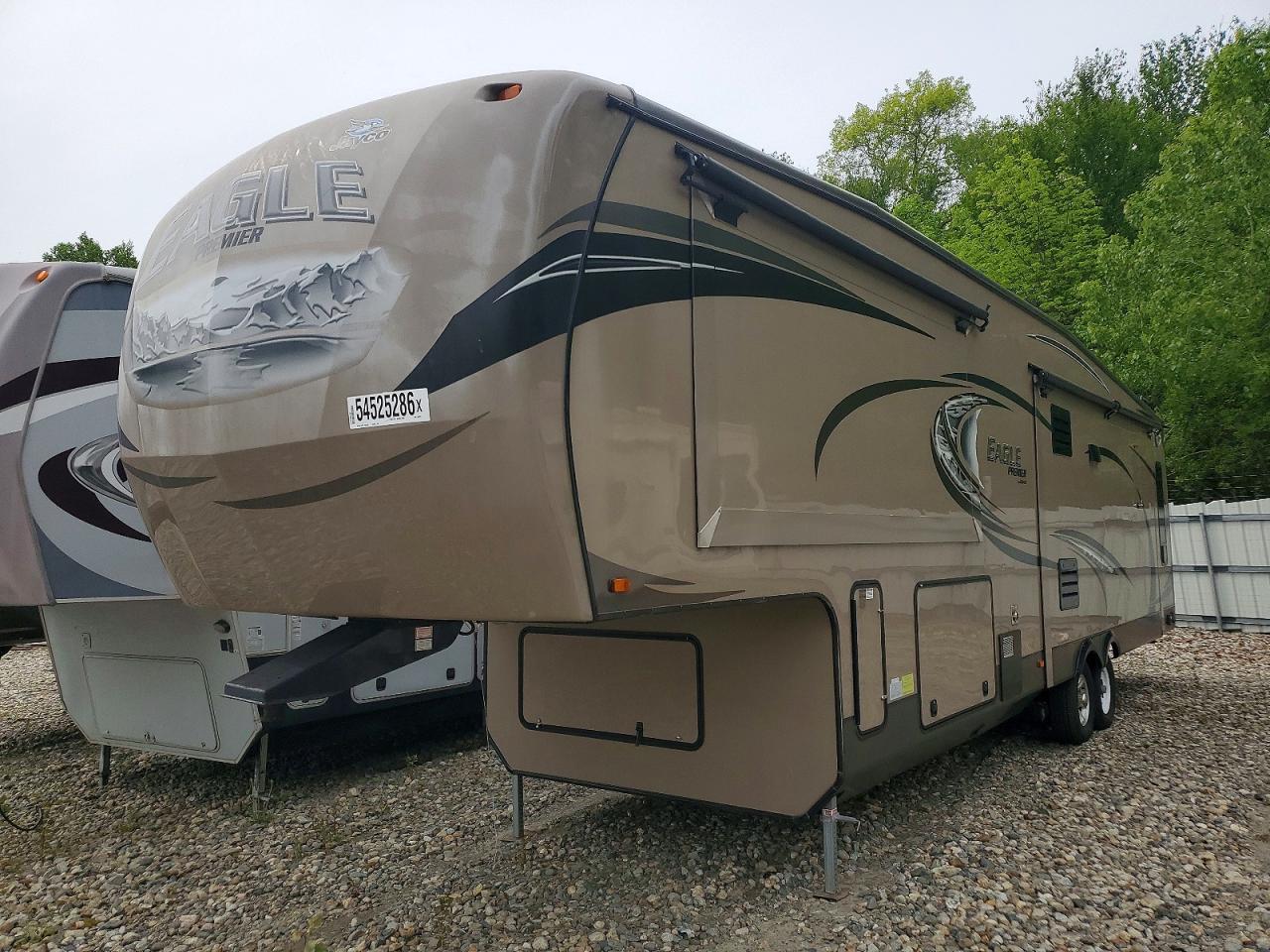 2013 JAYCO All models VIN 1UJCJ0BU6D1LU0201 photo 2