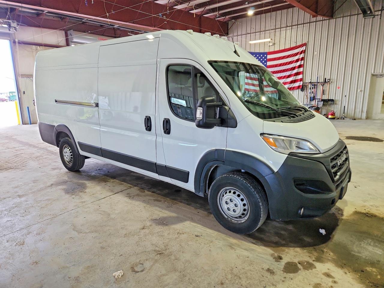 2025 Ram Promaster VIN 3C6MRVJG8SE509772 photo 4