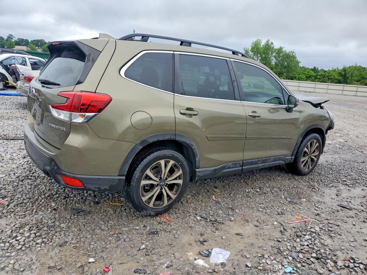 2022 Subaru Forester VIN JF2SKAPC6NH524305 photo 3