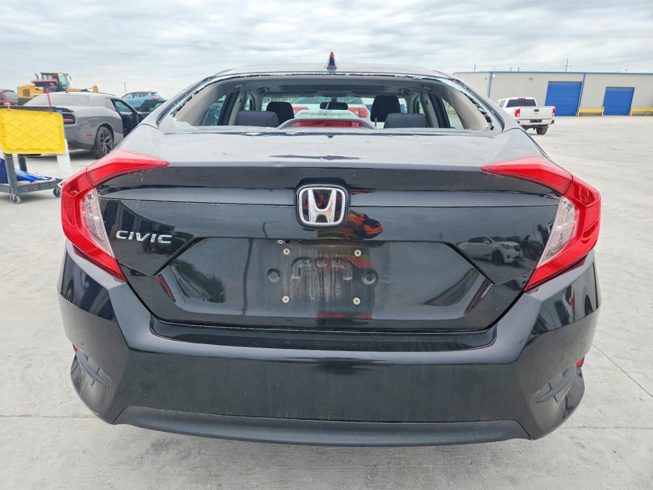 2017 Honda Civic VIN 19XFC2F71HE004644 photo 6