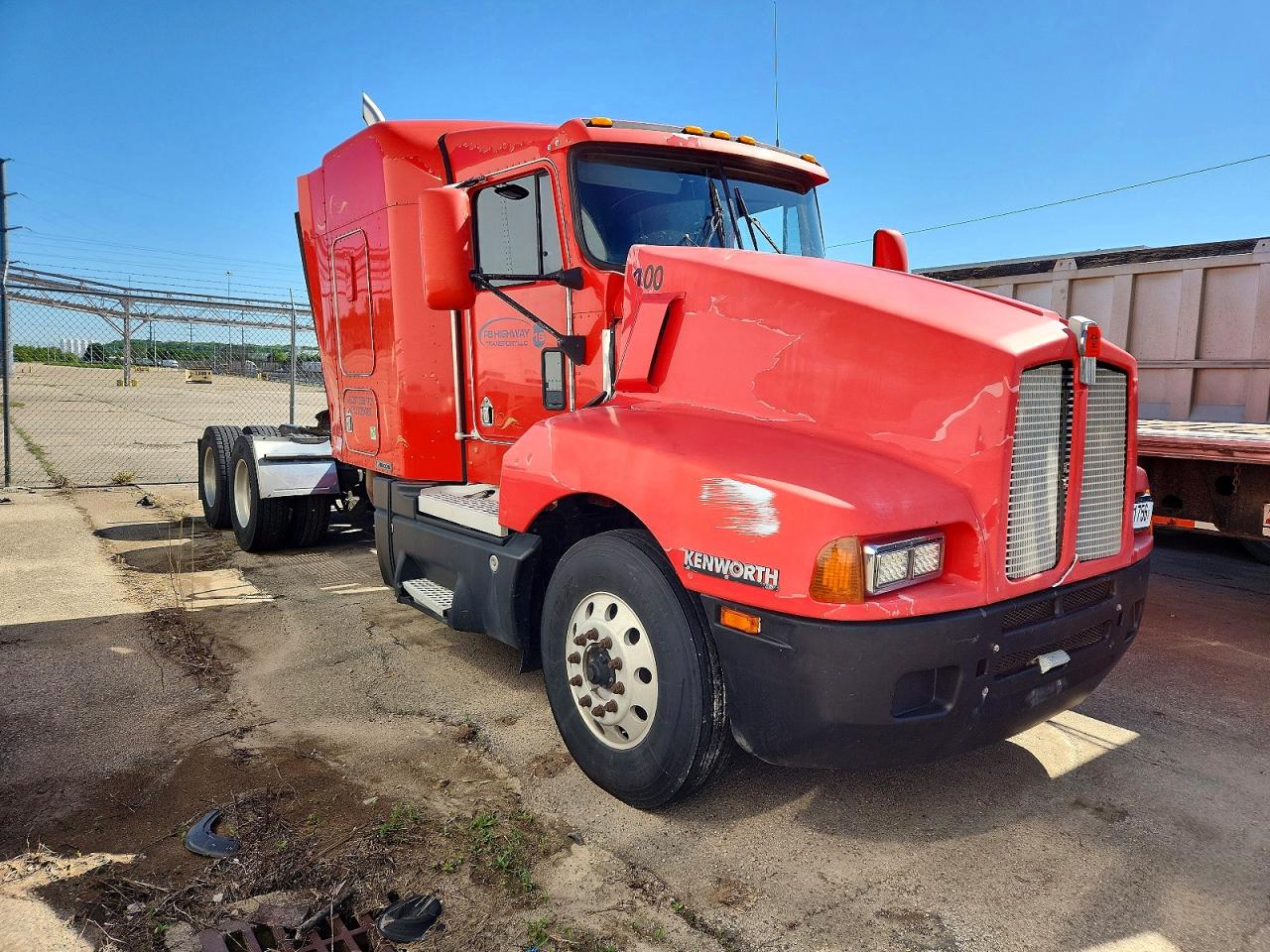 2000 KENWORTH All other VIN 1XKADU9X8YR841639 photo 1