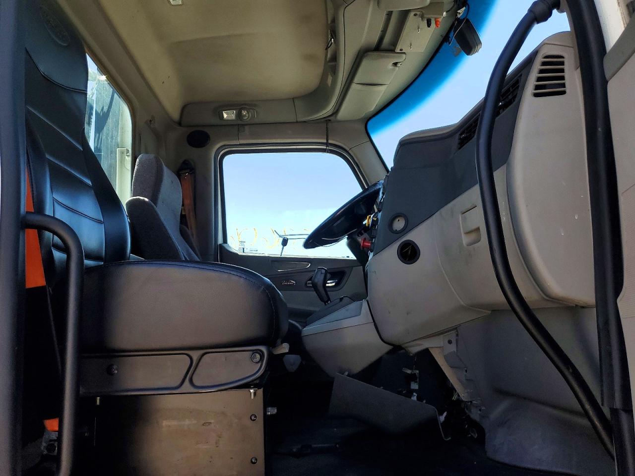 2018 PETERBILT All other VIN 1XPBA48XXJD446387 photo 6