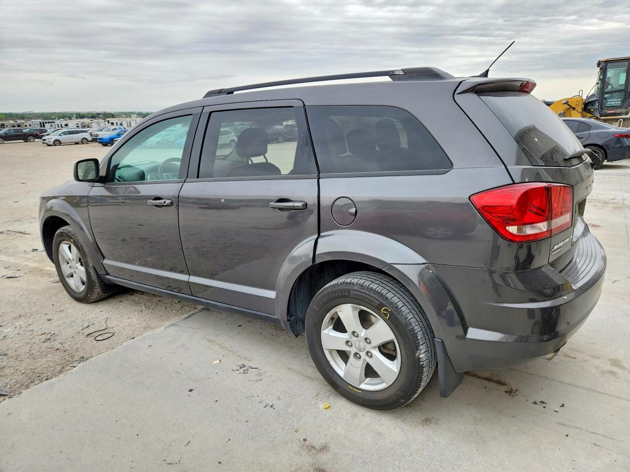 2015 Dodge Journey VIN 3C4PDDAG1FT619062 photo 2