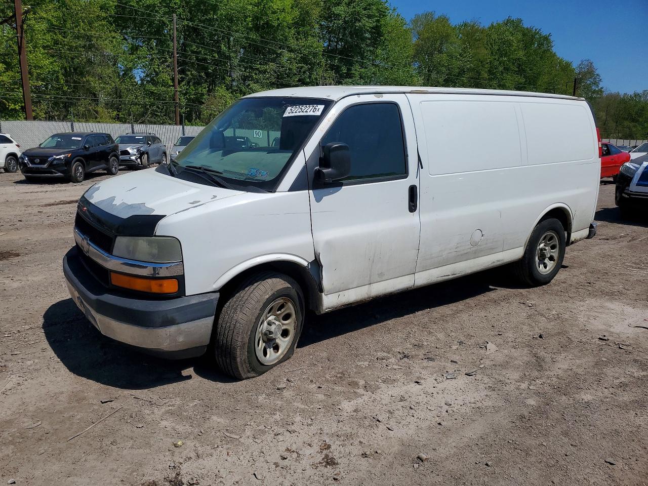 2009 Chevrolet Express VIN 1GCFG15X191103775 photo 1