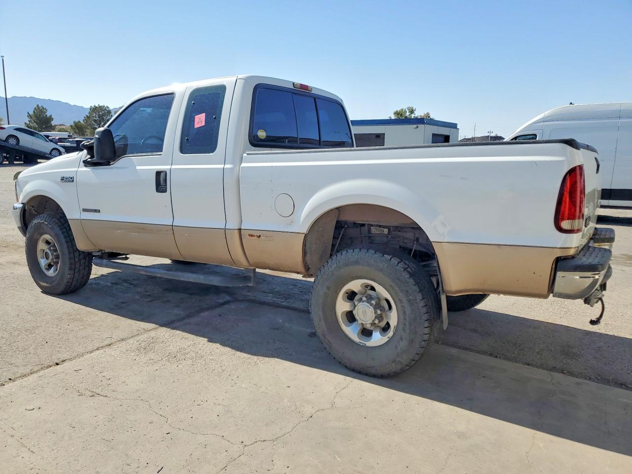 1999 Ford F250 VIN 1FTNX21F3XEC30760 photo 2