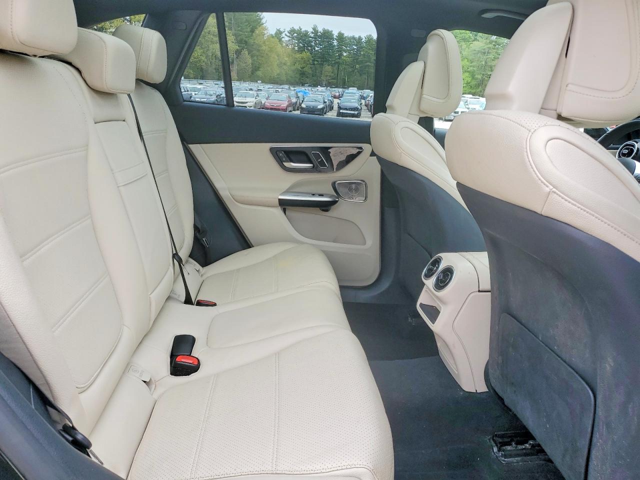 2024 Mercedes-Benz Glc class VIN W1NKM4HB2RF112005 photo 11