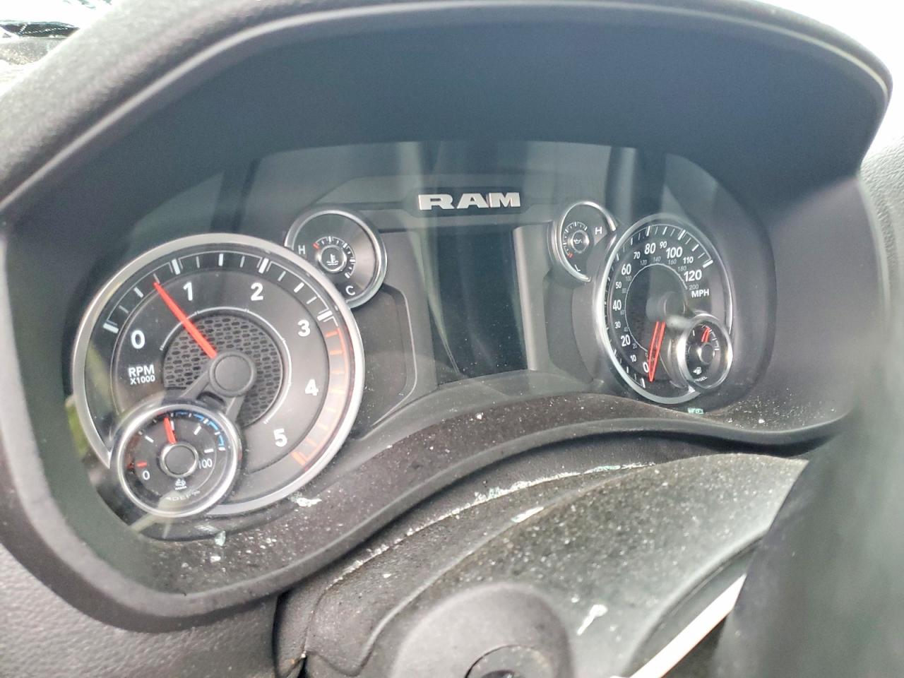 2023 Ram 3500 VIN 3C7WRTCL0PG500532 photo 9