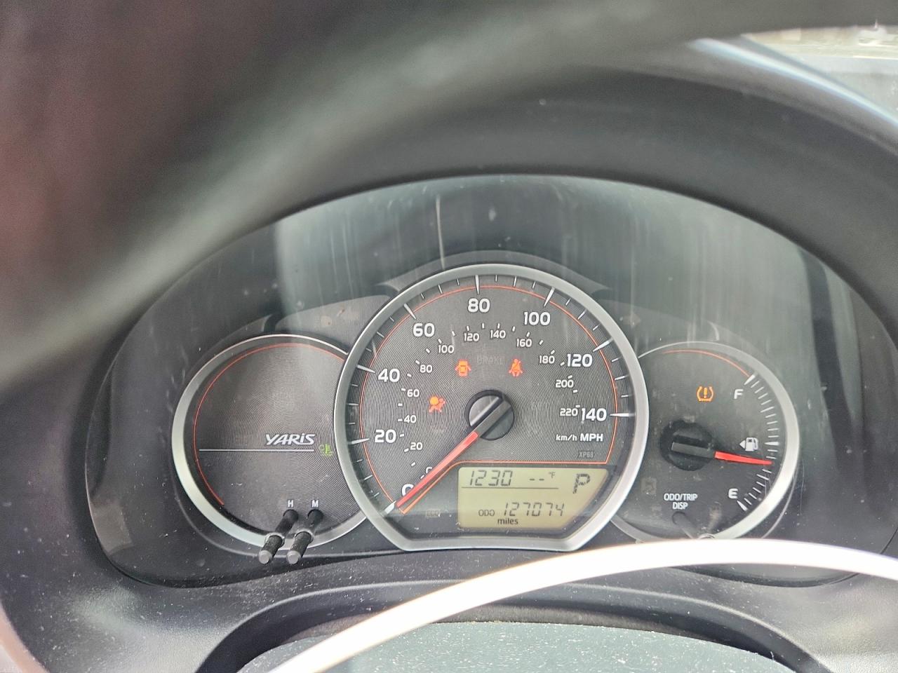 2013 TOYOTA Yaris VIN JTDKTUD30DD566055 photo 9