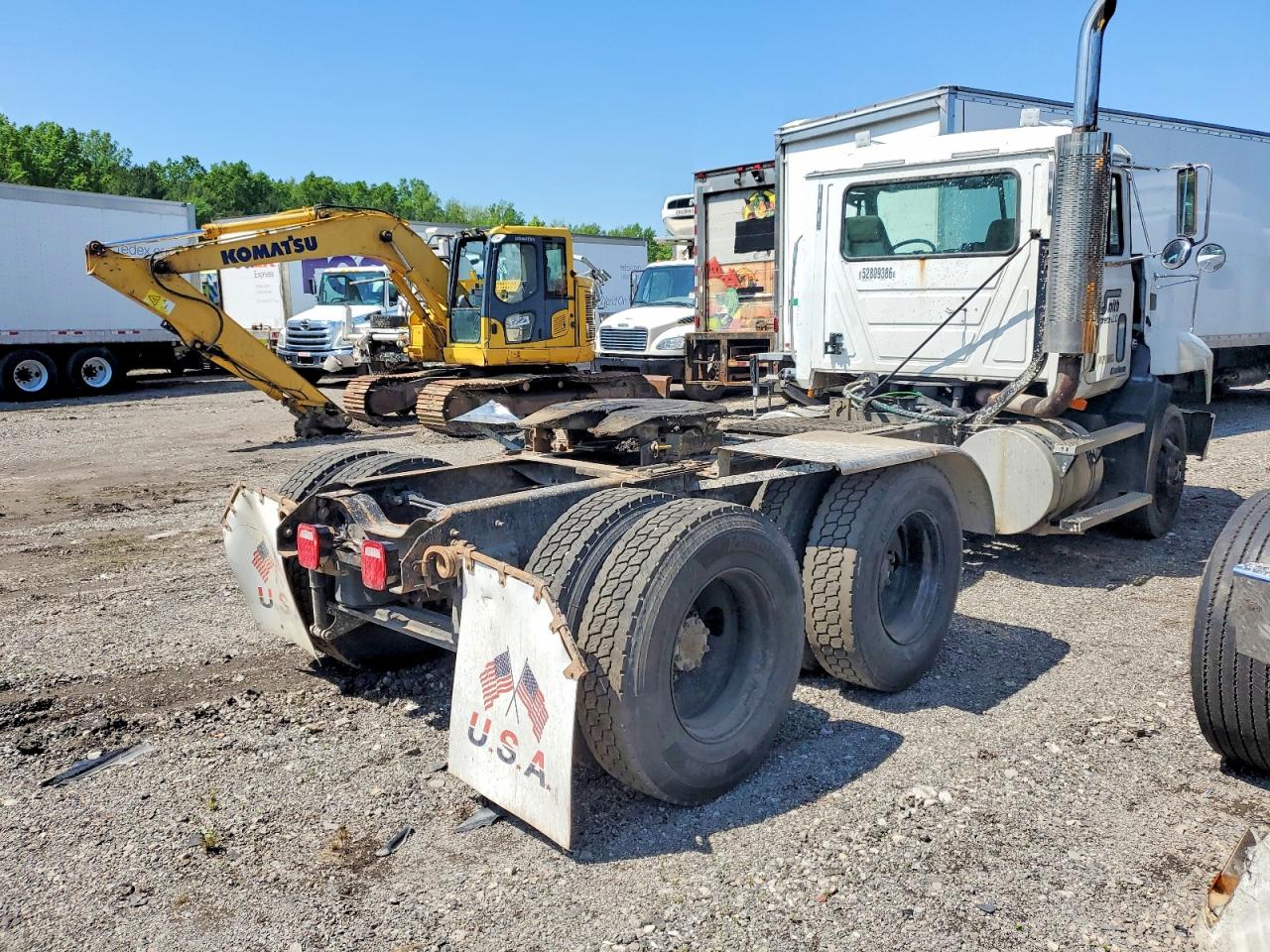 1999 MACK All other VIN 1M1AA13Y5XW112342 photo 4