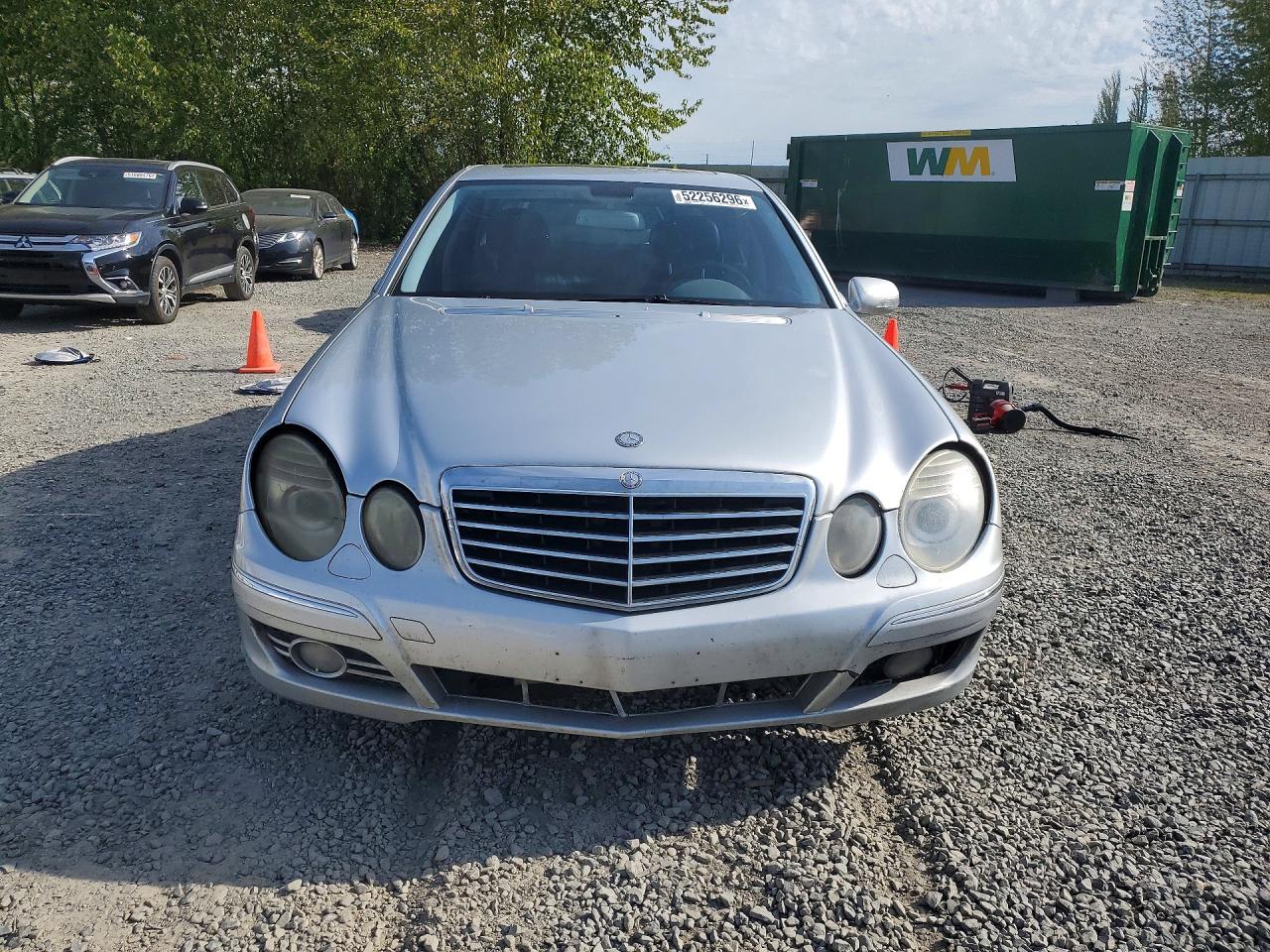 2007 Mercedes-Benz E-class VIN WDBUF56X87B031642 photo 5