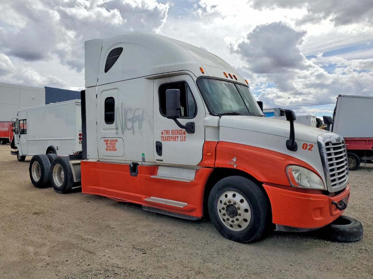 2015 FREIGHTLINER All other VIN 3AKJGLD58FSGJ0369 photo 1