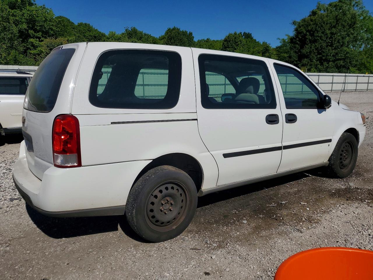 2008 Chevrolet Uplander VIN 1GBDV13W58D115615 photo 3