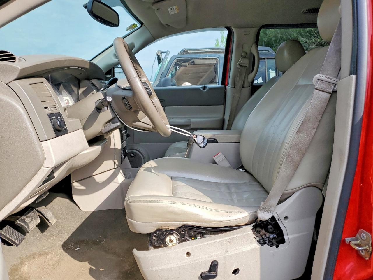 2006 Dodge Durango VIN 1D4HD58N06F132334 photo 7