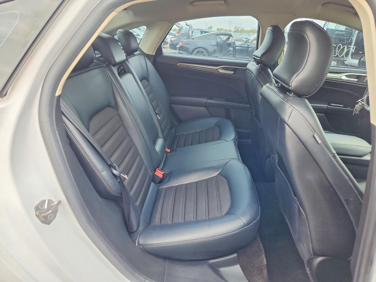 2017 Fusion VIN 3FA6P0LU4HR399842 photo 10