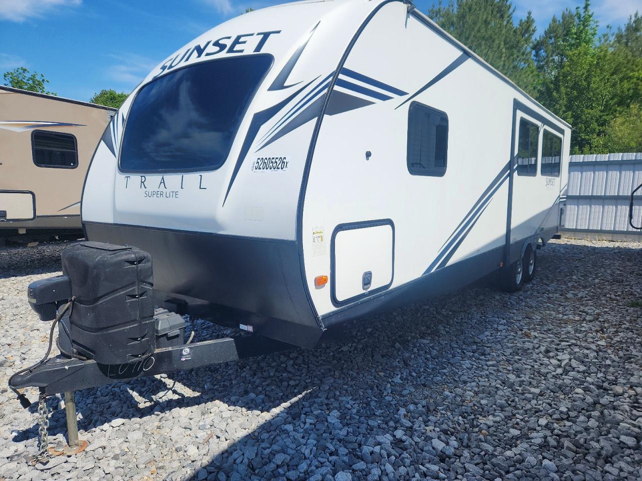2020 KEYSTONE Trailer VIN 4YDT28525L5350910 photo 2