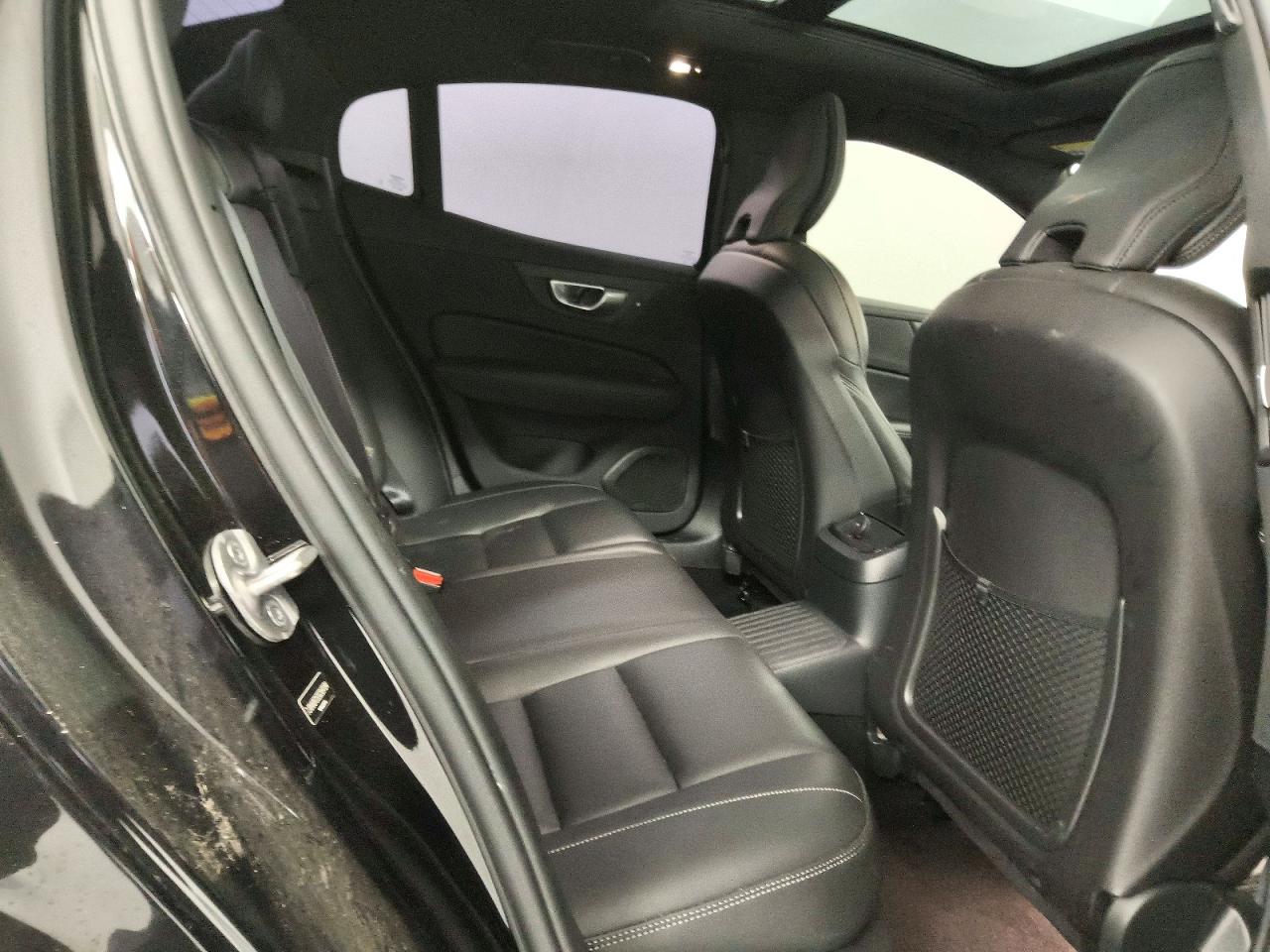 2025 Volvo S60 VIN 7JRH60FD5SG369184 photo 10