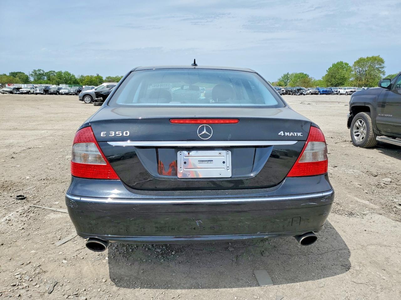 2008 Mercedes-Benz E-class VIN WDBUF87X28B338158 photo 6