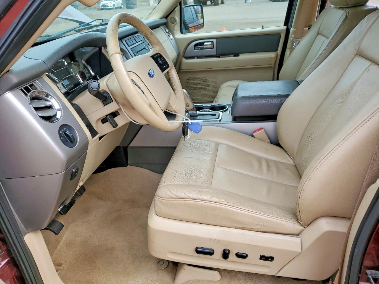 2013 Ford Expedition VIN 1FMJK1J56DEF01526 photo 7