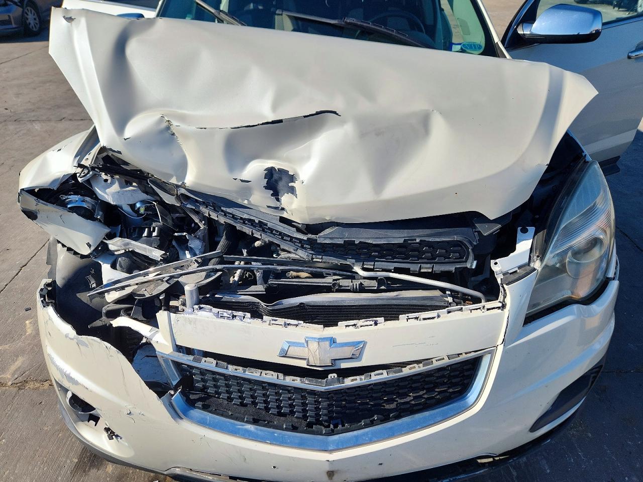2014 Chevrolet Equinox VIN 1GNALBEK3EZ125909 photo 12
