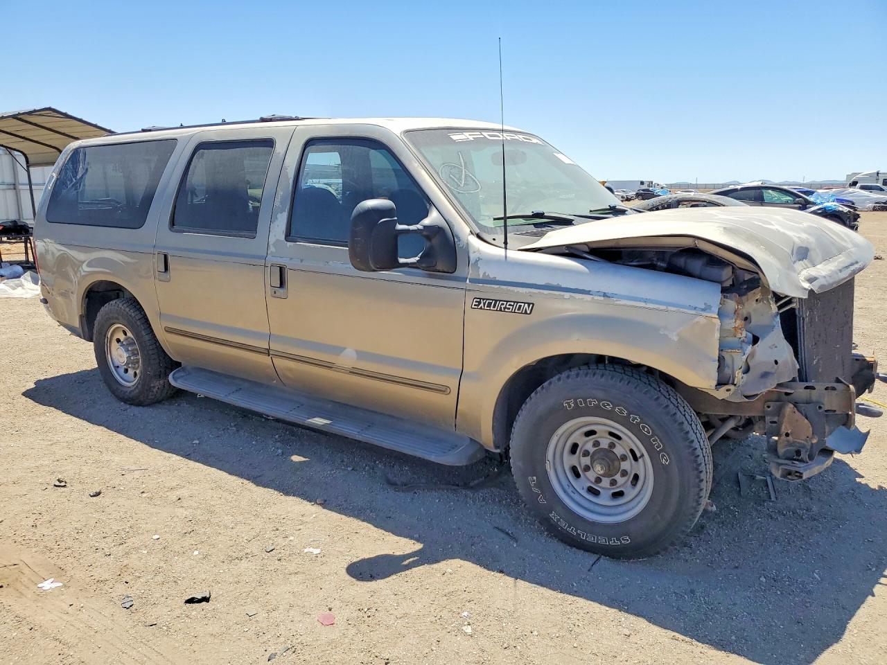 2000 Ford Excursion VIN 1FMNU40L3YEC37832 photo 4