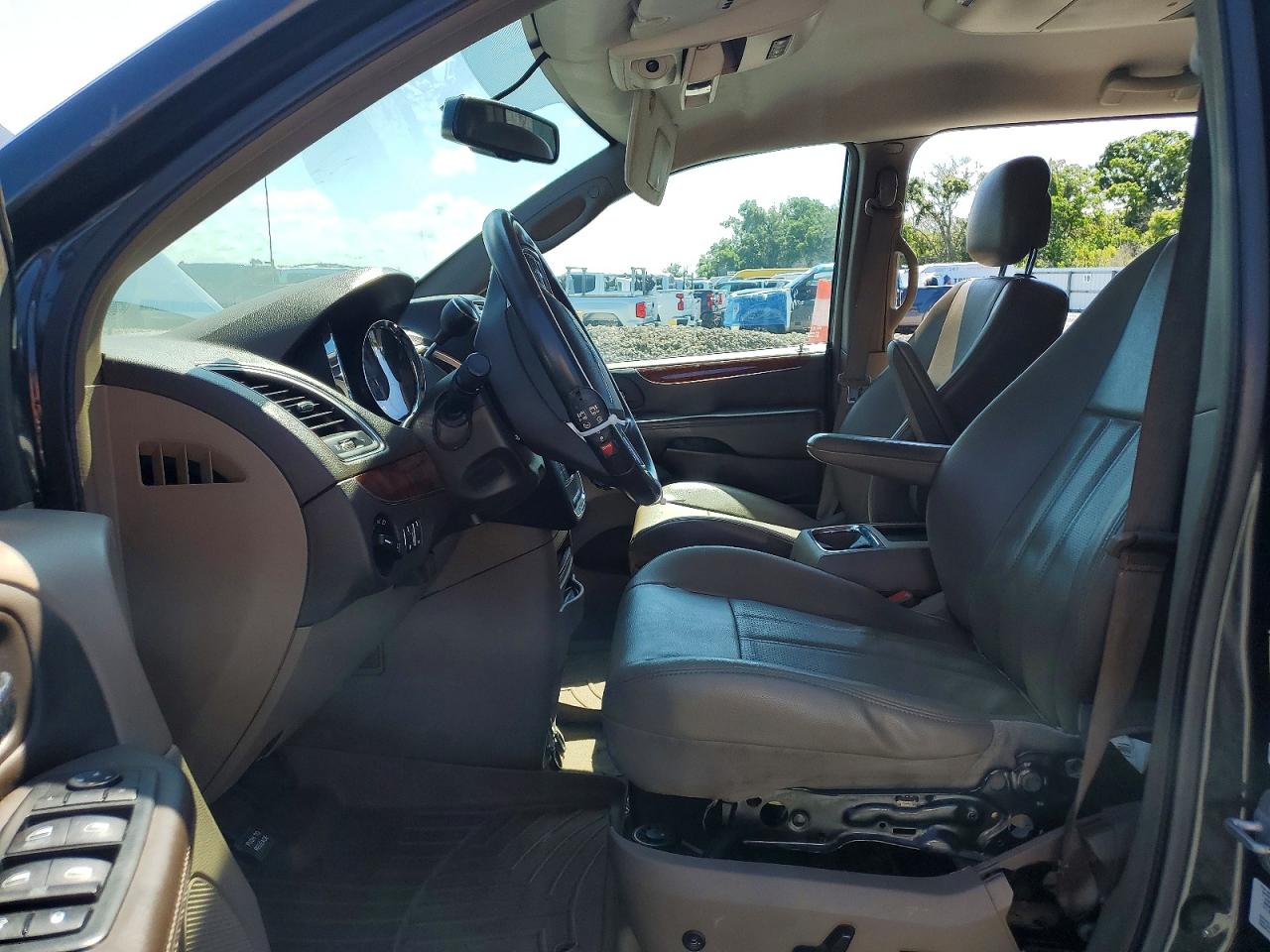 2012 Chrysler Minivan VIN 2C4RC1BG8CR362859 photo 7