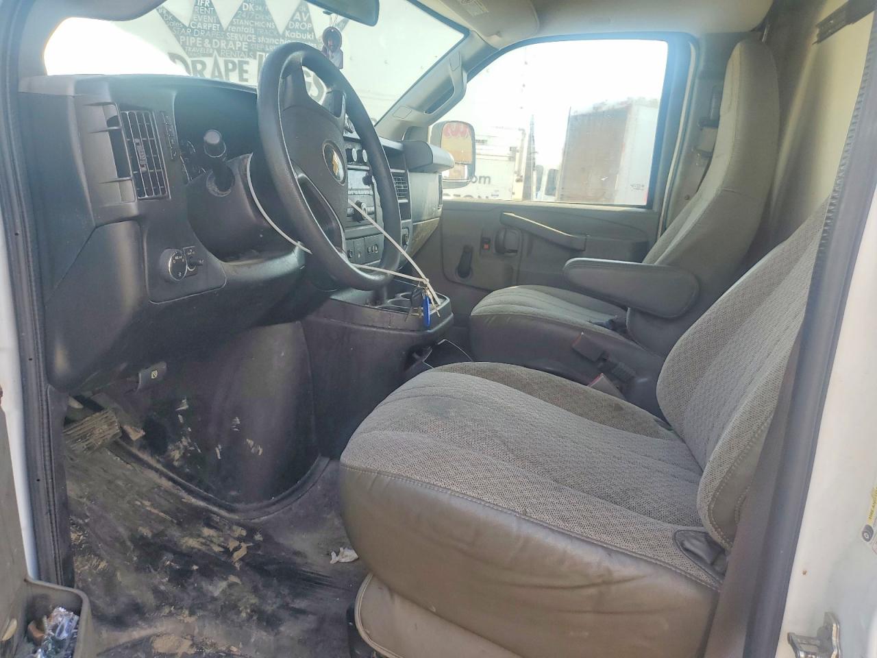 2018 CHEVROLET Express VIN 1GB0GRFG4J1309409 photo 7