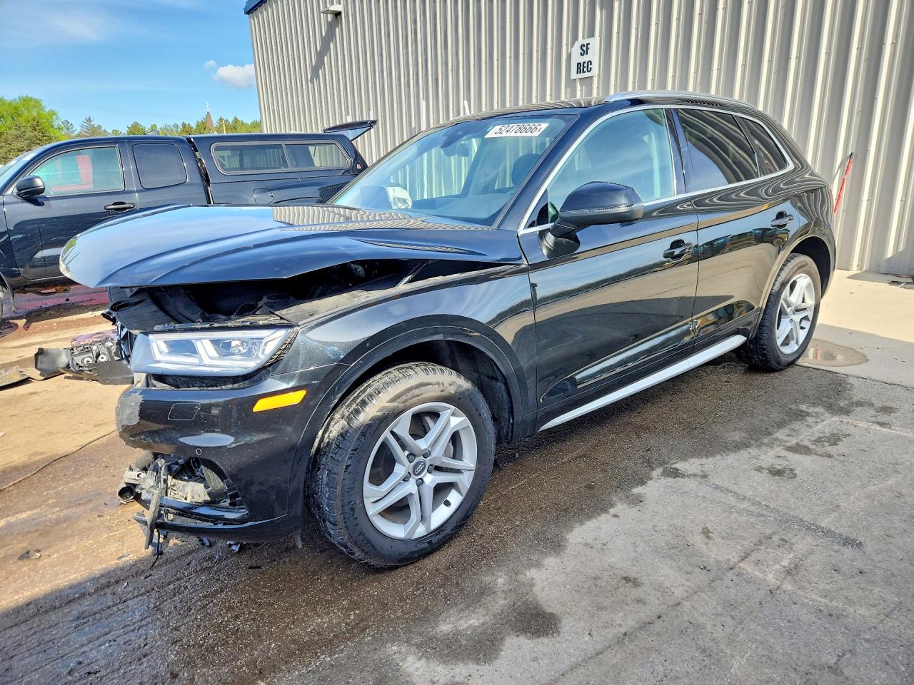 2018 Audi Q5 VIN WA1BNAFY0J2055349 photo 1
