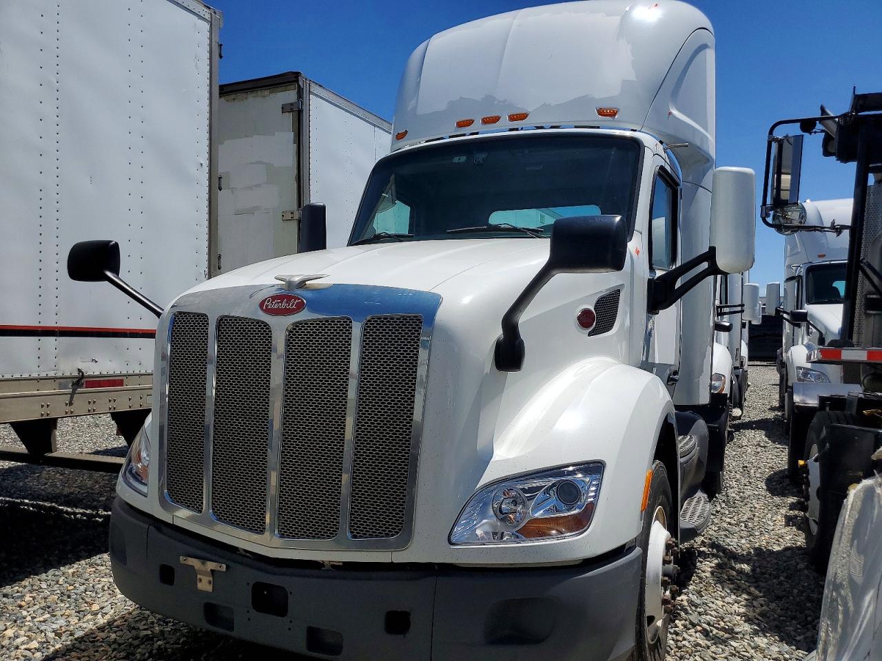 2018 PETERBILT All other VIN 1XPBA48X3JD477853 photo 2