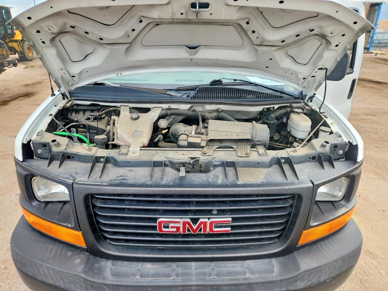 2011 GMC Savana VIN 1GTW7FCG6B1100375 photo 11