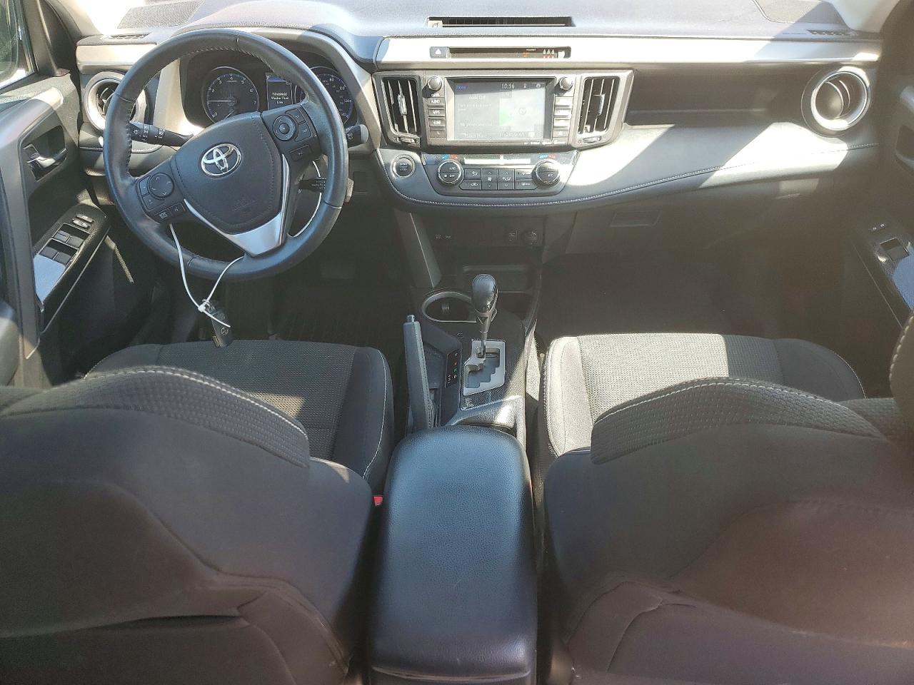 2018 Toyota Rav4 VIN 2T3RFREVXJW839472 photo 8