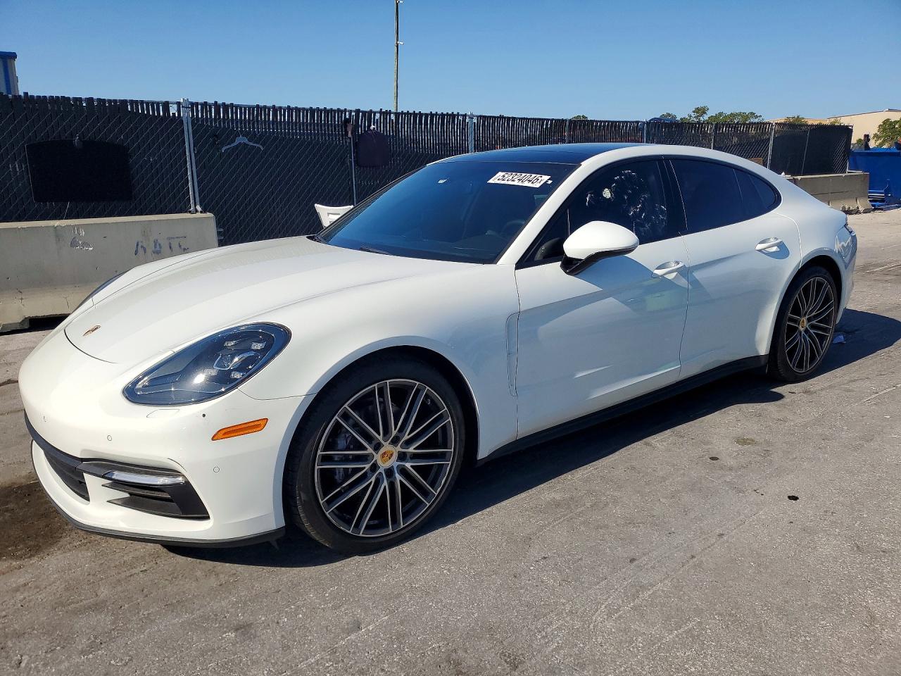 2017 Porsche Panamera VIN WP0AA2A73HL101603 photo 1