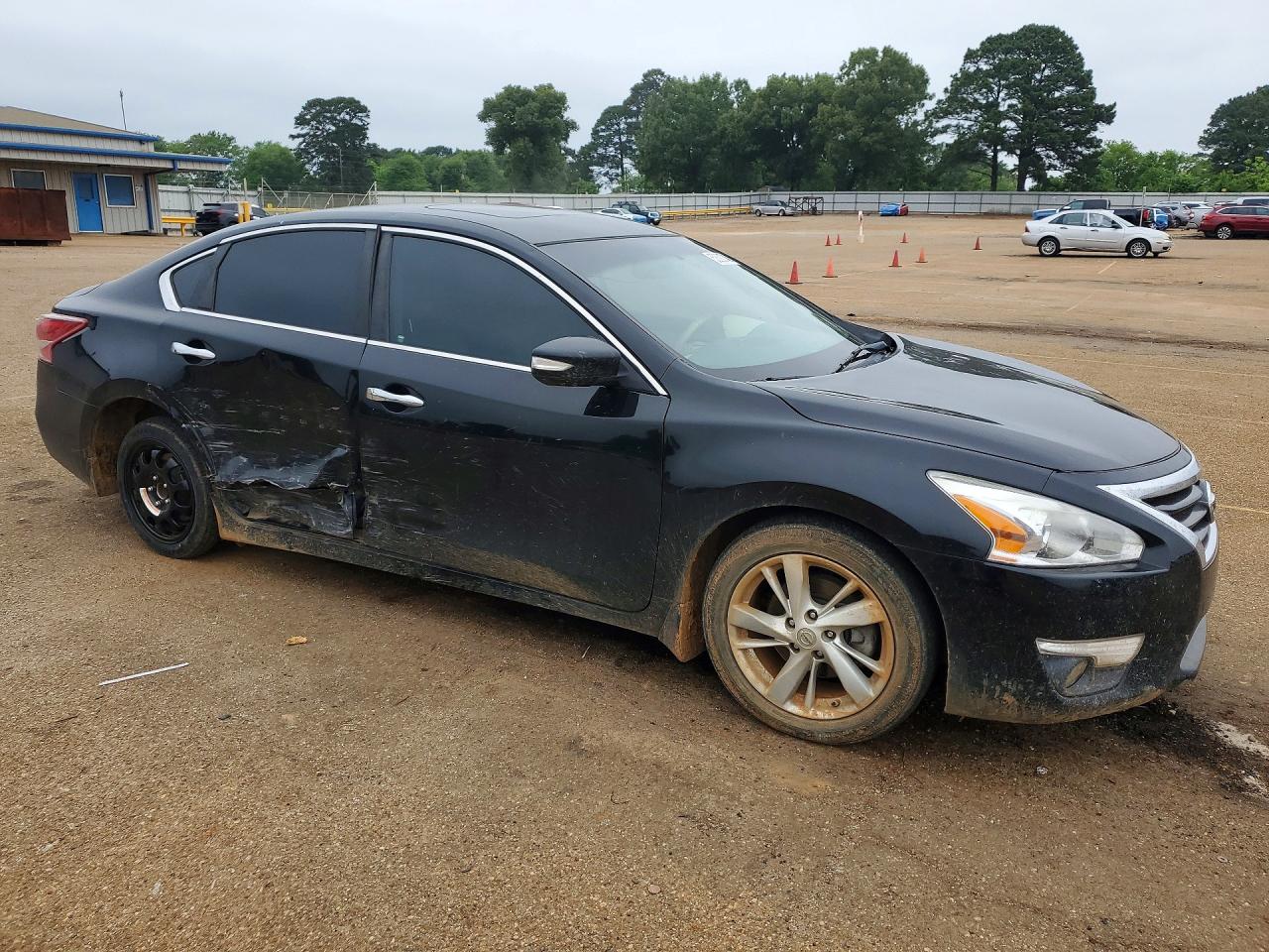 2013 Nissan Altima VIN 1N4AL3AP0DC244380 photo 4