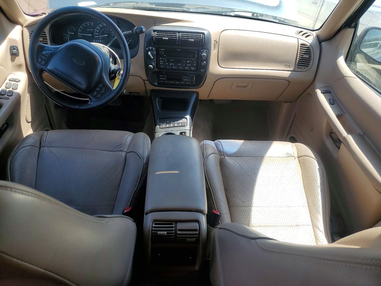 1998 Ford Explorer VIN 1FMZU34E9WZA88114 photo 8