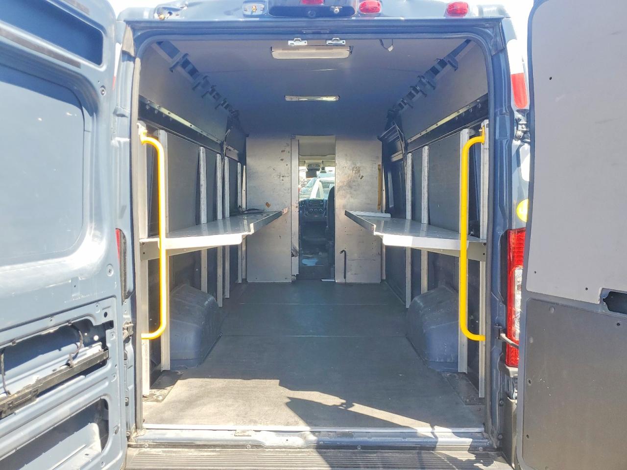 2019 Ram Promaster VIN 3C6URVJG0KE543768 photo 10