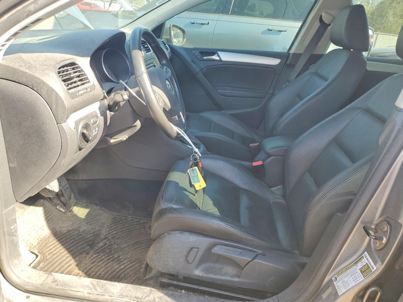 2012 Volkswagen Golf VIN WVWDM7AJ0CW126379 photo 7