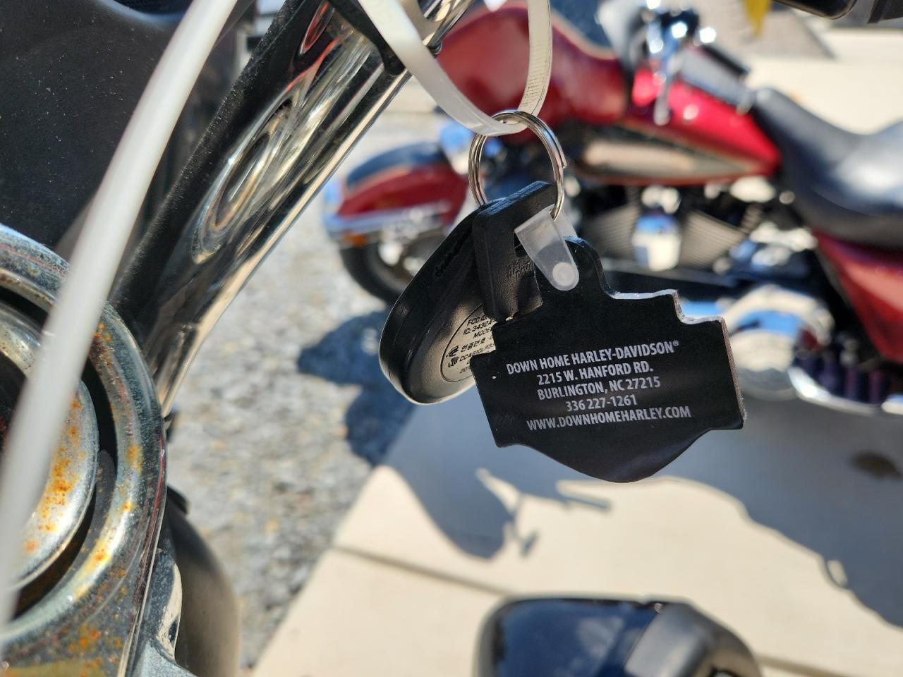 2010 HARLEY Fl VIN 1HD1FC415AB620032 photo 8