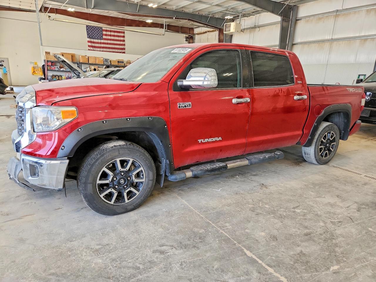 2017 Toyota Tundra VIN 5TFDY5F13HX599146 photo 1