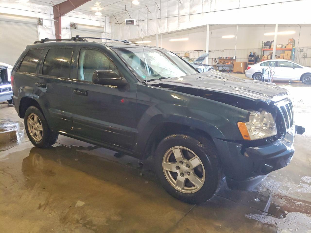 2005 Jeep Cherokee VIN 1J4GR48K85C591678 photo 4