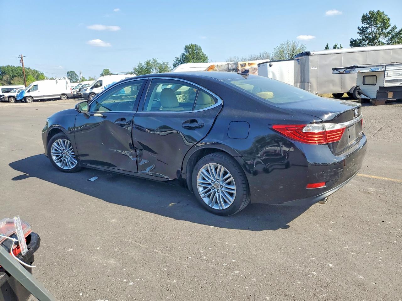 2013 Lexus ES350 VIN JTHBK1GGXD2003296 photo 2