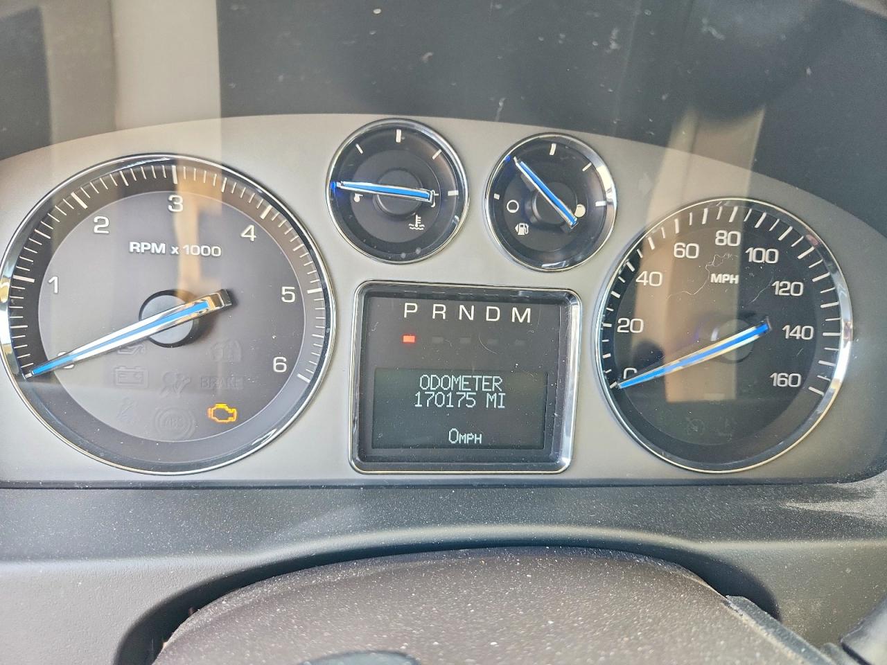 2008 Cadillac Escalade VIN 1GYFK66838R214714 photo 9