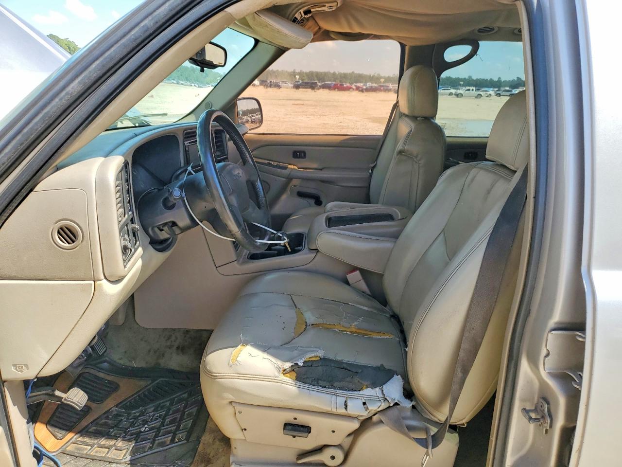 2005 GMC Yukon VIN 1GKFK16Z15J115566 photo 7