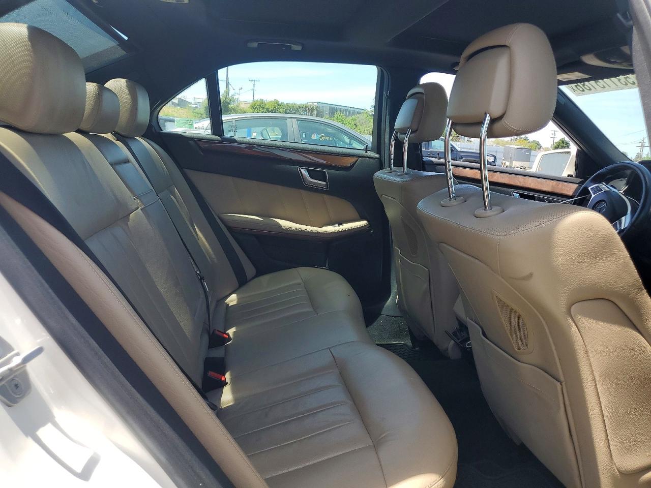 2013 MERCEDES-BENZ E-class VIN WDDHF9BBXDA728676 photo 10