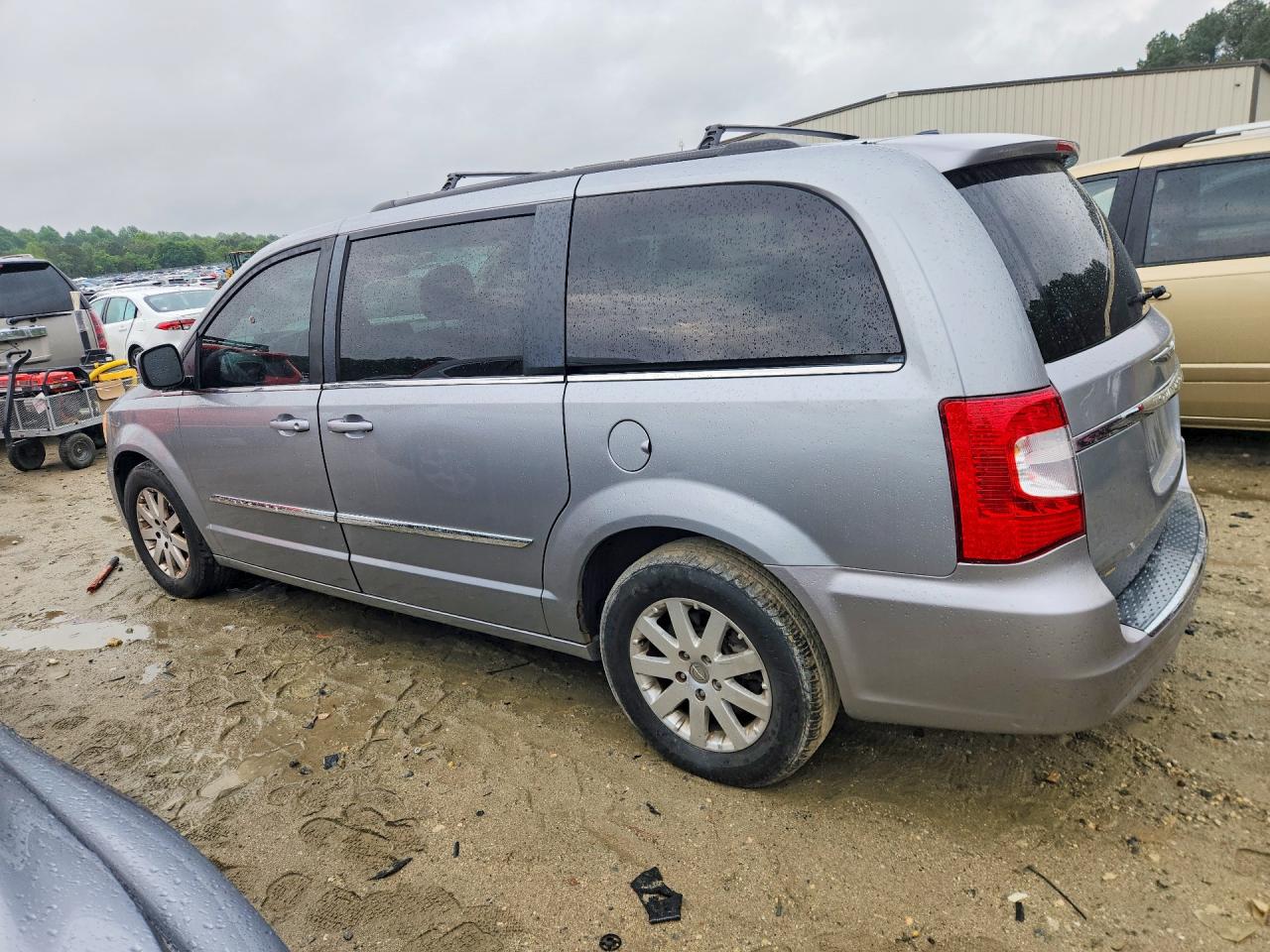 2014 CHRYSLER Minivan VIN 2C4RC1BG1ER382213 photo 2