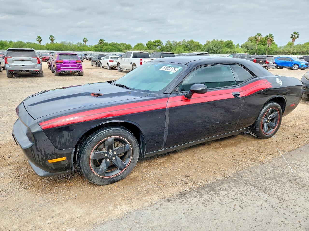 2011 Dodge Challenger VIN 2B3CJ4DGXBH603563 photo 1
