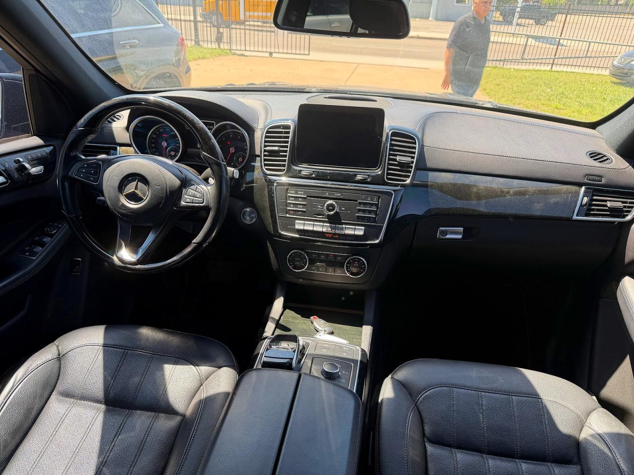 2017 Mercedes-Benz Gls-class VIN 4JGDF6EE9HA837080 photo 9